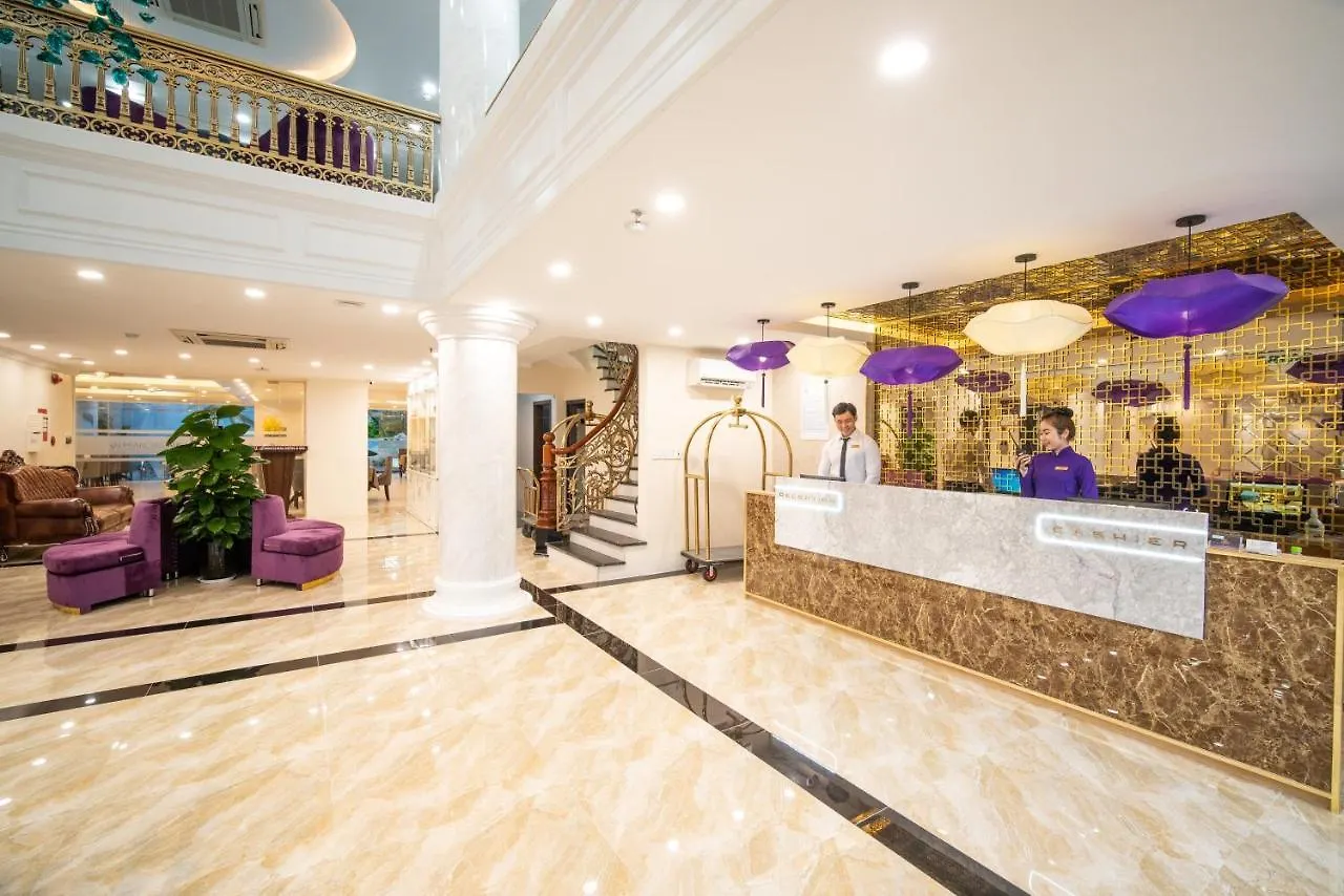 Le Indochina Hotel & Beach Da Nang City