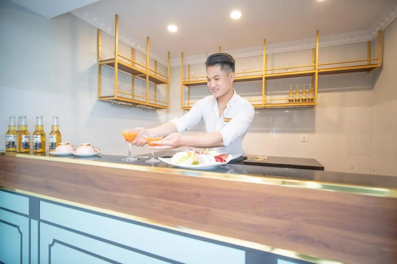 Le Indochina Hotel & Beach Da Nang City